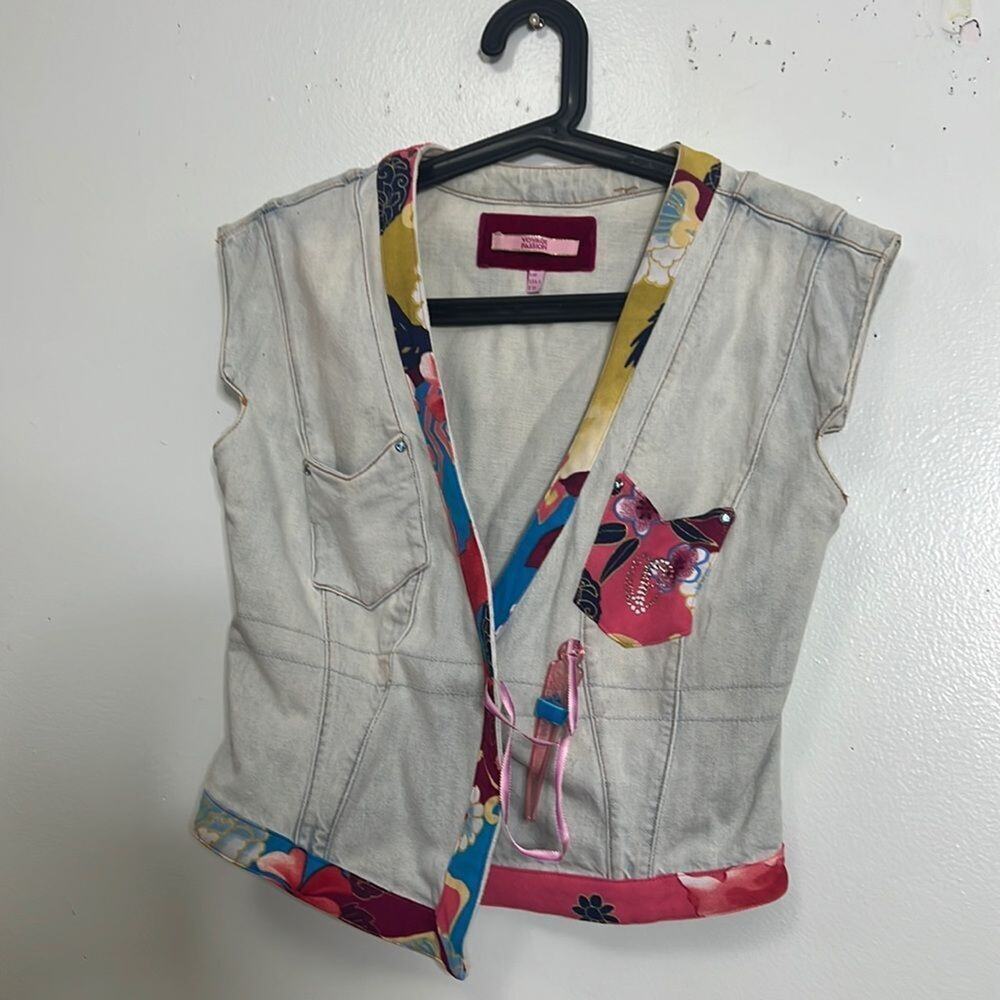 VOYAGE PASSION PATCHWORK DEMIN JACKET/VEST SIZE 6